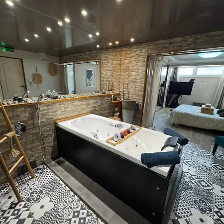 Apartment Relaxed Melun